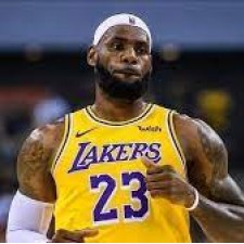 James a fait exploser sa retraite